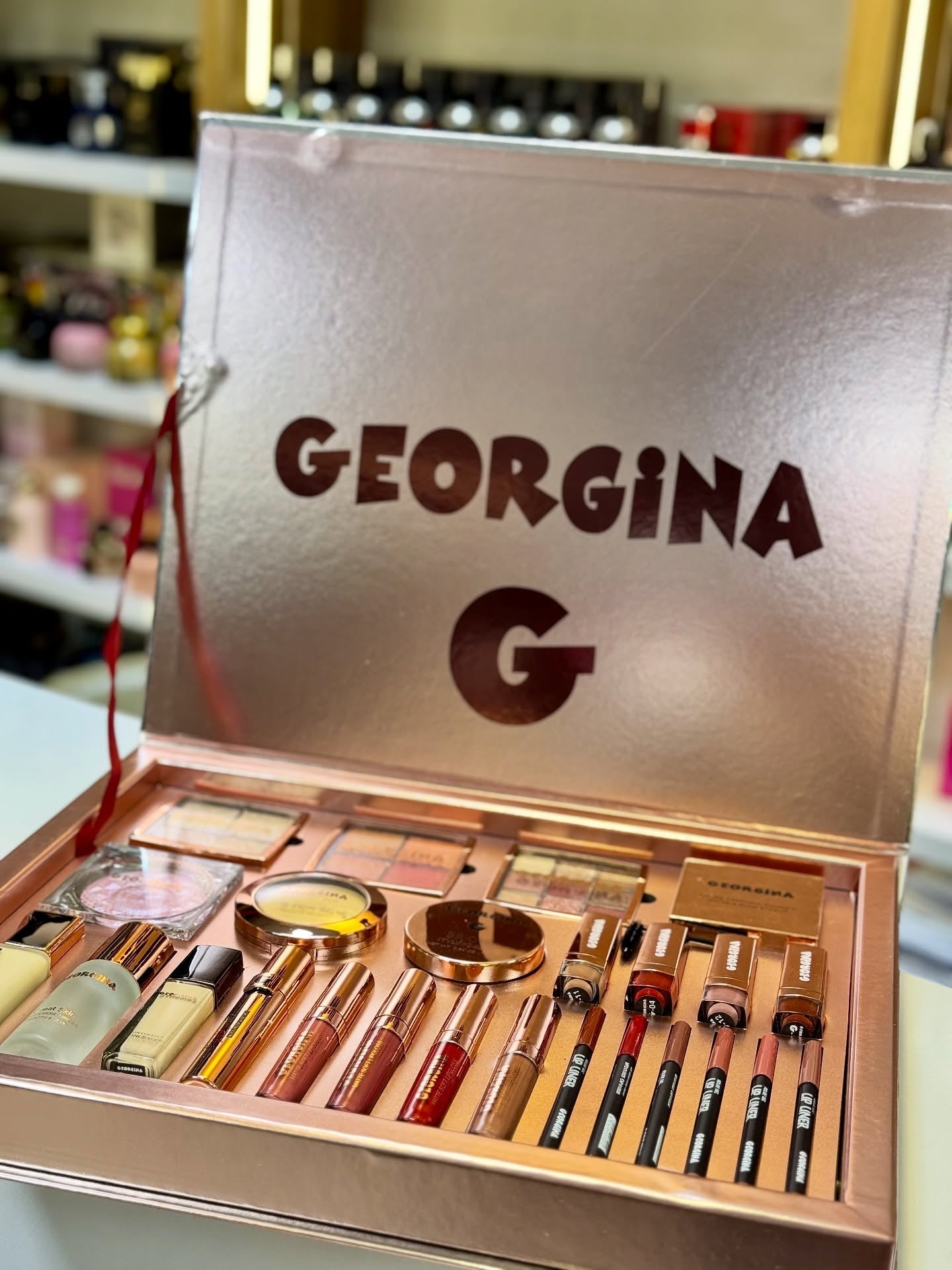 صندوق مكياج جورجينا
